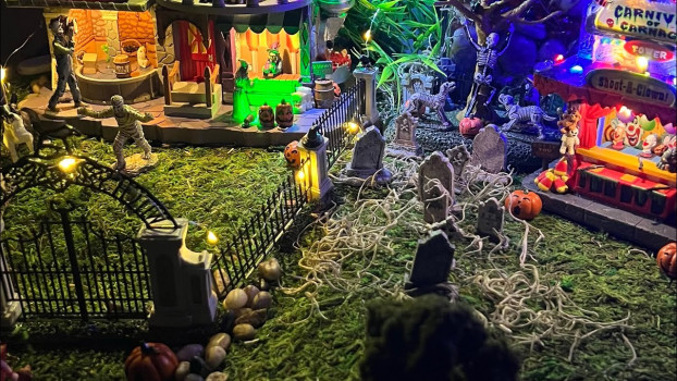 Spooky Town Halloween Village